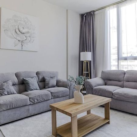 Sahab - Solo 1Br Apt In Al Jada ชาร์จาห์ ภายนอก รูปภาพ