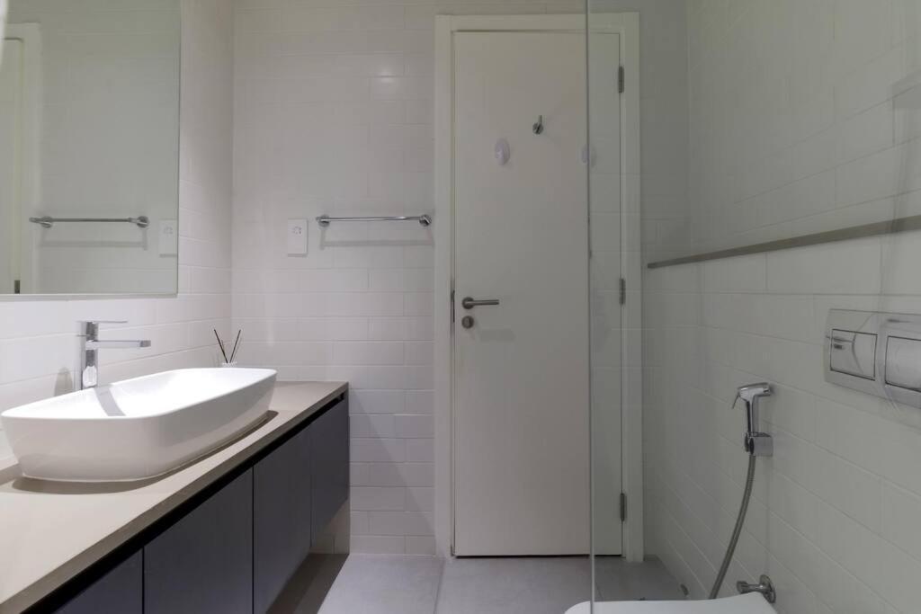 Sahab - Solo 1Br Apt In Al Jada ชาร์จาห์ ภายนอก รูปภาพ